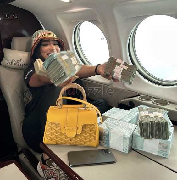 Money muthi to help you with money problems towards a life filled with money and financial success.